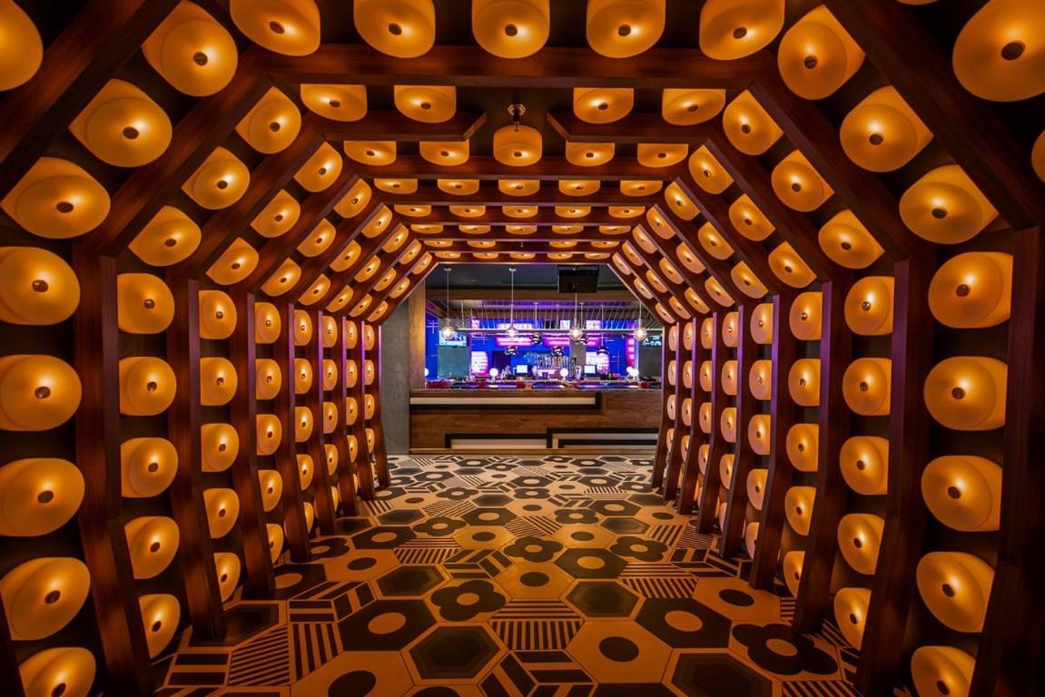 Virgin Hotels Las Vegas By Suiteness Экстерьер фото