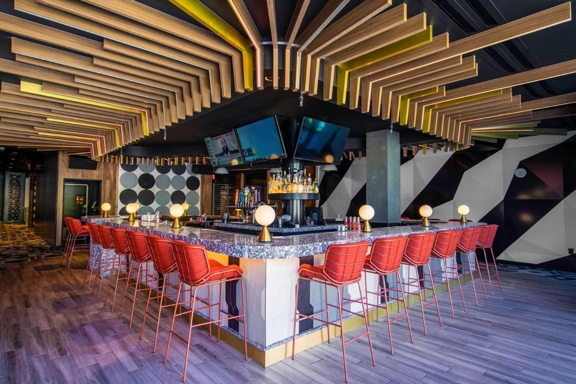 Virgin Hotels Las Vegas By Suiteness Экстерьер фото